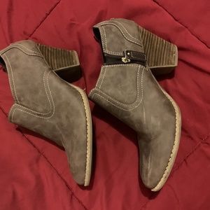 Dr. Scholl's Shoes - Ankle Bootie Dr. Scholl's Shoes - Ankle Bootie